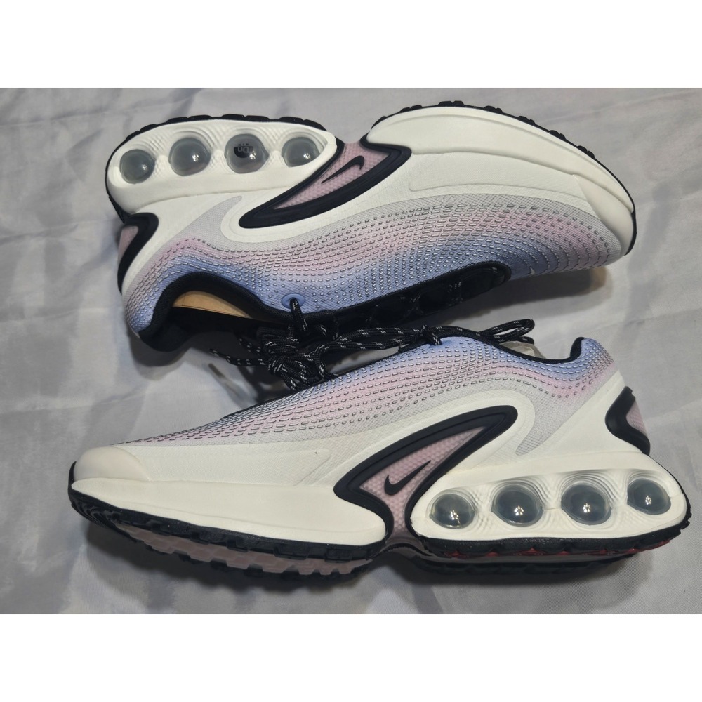 Nike Air Max DN Mens 10 Wmns 11.5 (HV5760-675, Pink Foam/Aluminum/Metallic) NWOB